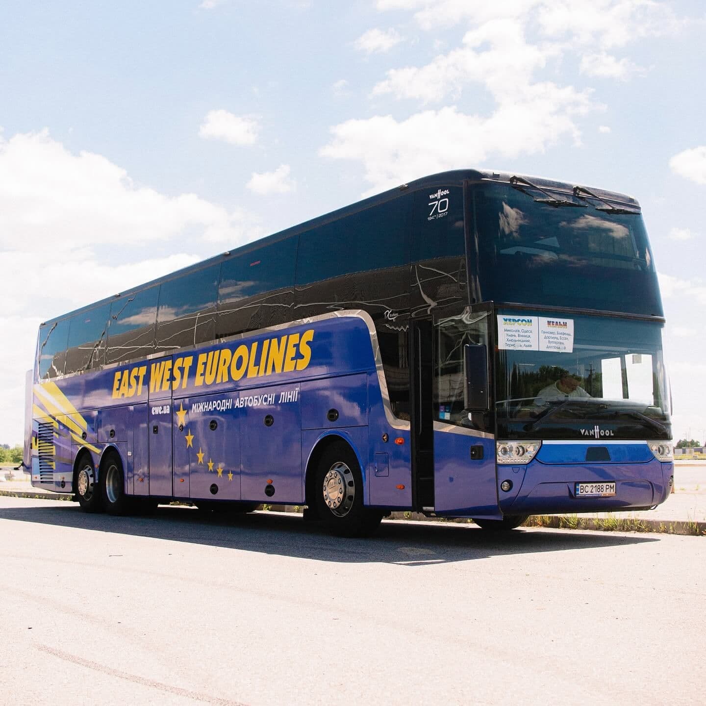 Автобус East West Eurolines на міжнародному маршруті Херсон - Кельн
