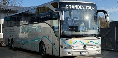 Автобус Grandes Tour Mercedes-Benz на маршруті Україна — Малага — Гамбург з підтвердженим місцем для кожного пасажира
