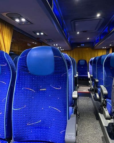 Салон автобуса TocoBus з м’якими сидіннями
