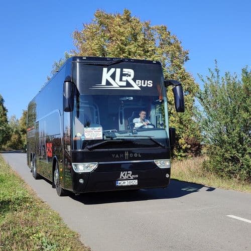 Автобус KLR Bus на маршруті Україна – Німеччина під час руху трасою